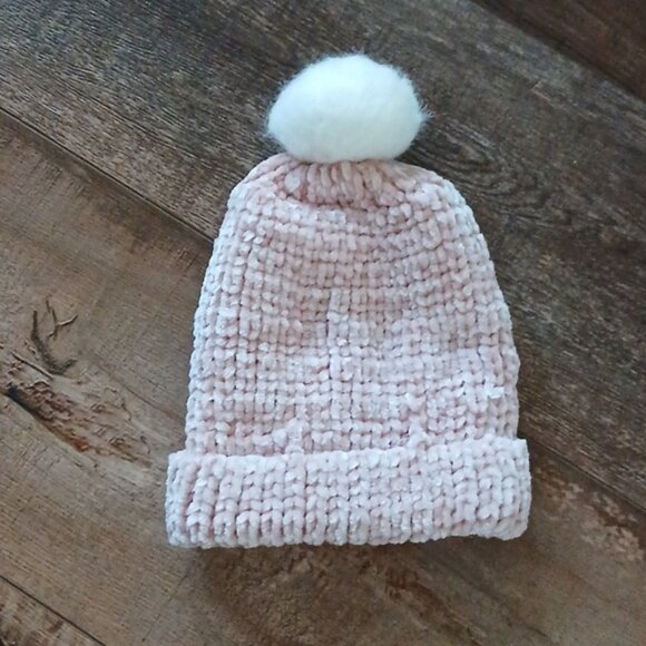 Old Navy toque - Picture 1 of 13
